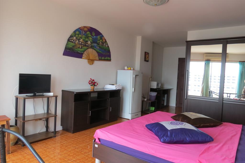 View Talay 1B Serviced Apartments Pattaya Kamer foto